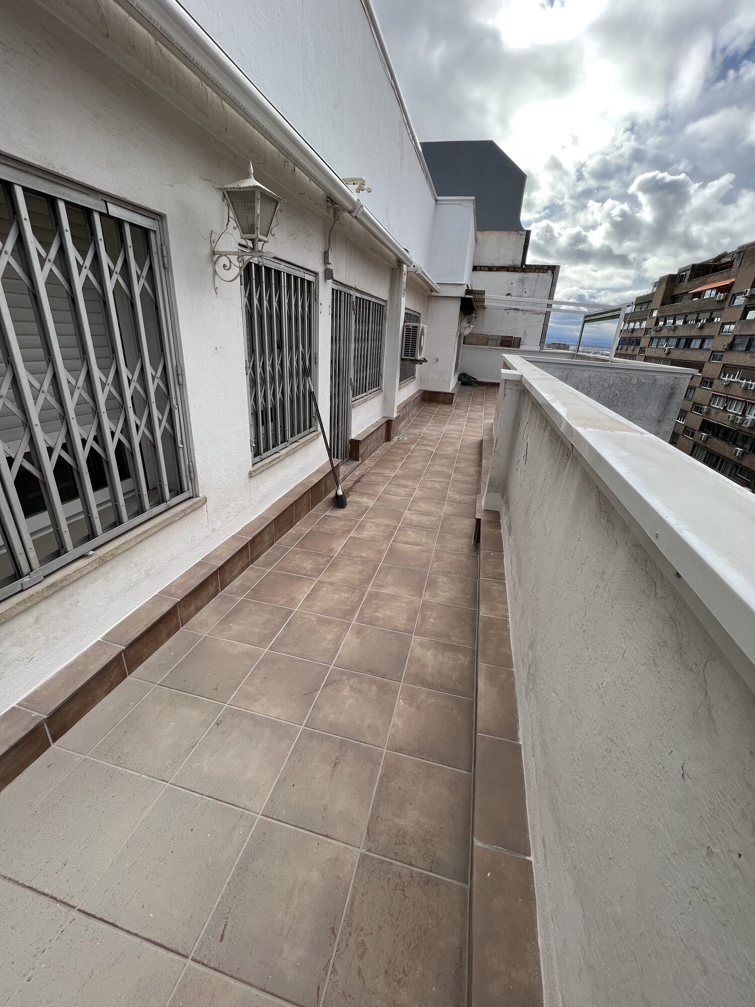Soluciones frente a filtraciones · Rehabilitación de terrazas en comunidad